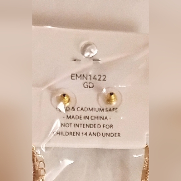 Easter🐰🥕🐣🐇🐤Jewelry Set - Picture 7 of 11